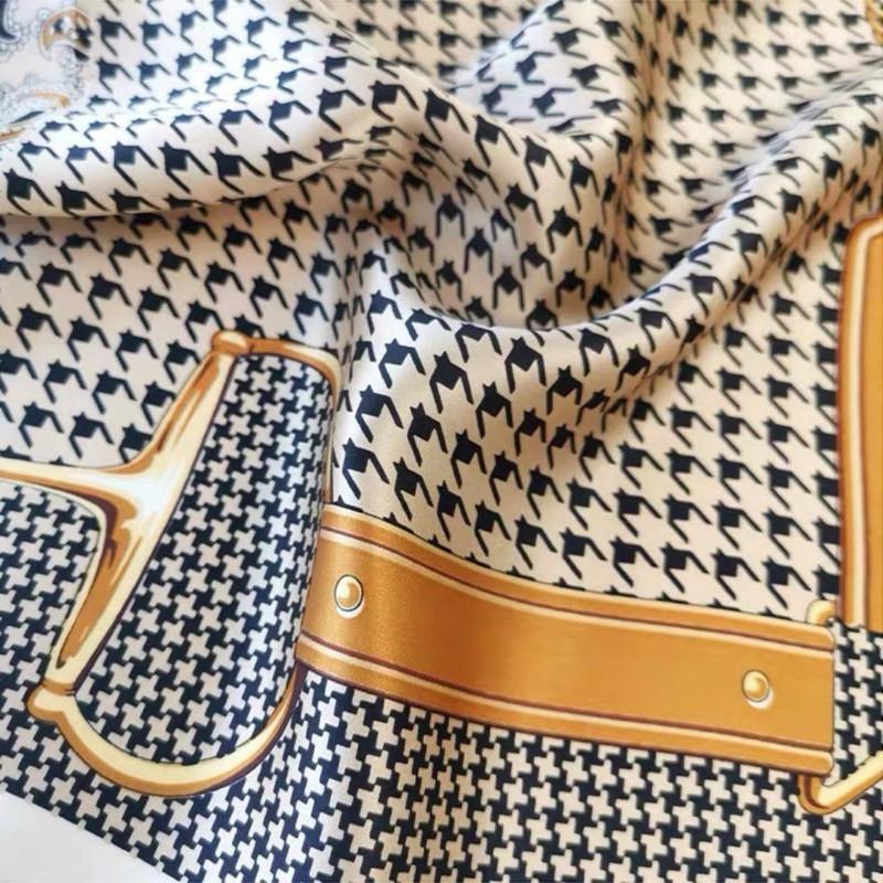 馬銜釦 方巾 絲巾 領巾 頭巾 現貨 變形蟲 拼接 包巾 氣質 大地色 韓系 質感 配飾 春夏 SA012-細節圖5