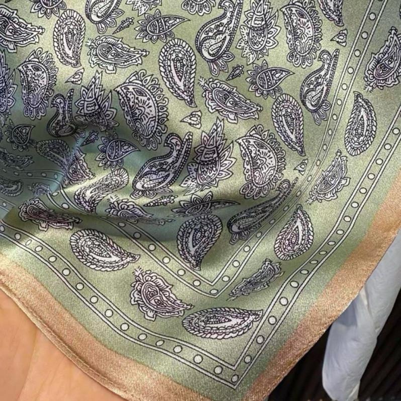 淺綠 小腰果花 方巾 絲巾 領巾 現貨 頭巾 春夏 質感 髮帶 包巾 配飾 飾品 可愛 氣質 SA056-細節圖2