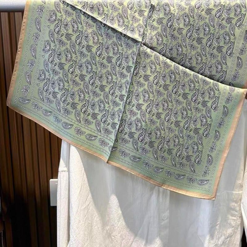 淺綠 小腰果花 方巾 絲巾 領巾 現貨 頭巾 春夏 質感 髮帶 包巾 配飾 飾品 可愛 氣質 SA056-細節圖7