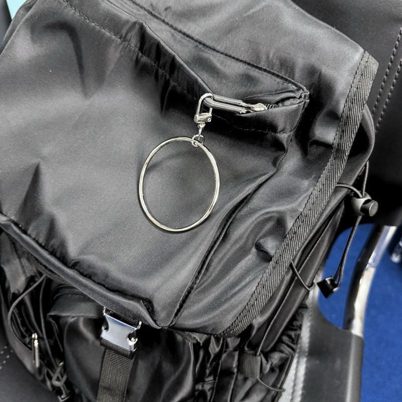 鑰匙圈 鑰匙扣 方巾扣 現貨 實拍 3色 超大鑰匙圈 多功能吊飾 扣環 方巾釦 絲巾環 褲扣 裝飾 鑰匙串 SKR003-細節圖6