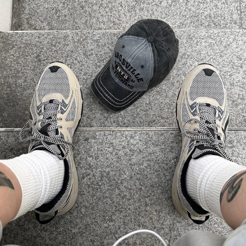 現貨 韓國同款 NYS 復古棒球帽老帽 帽子 帽子男 男生帽子 破損 貼布 彎檐帽 個性 棒球帽 破壞 仿舊 拼接 刺繡-細節圖7