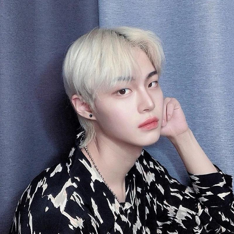 現貨 實拍 入門款 黑色 小圓形 耳釘 鈦鋼 耳環 男 韓系-細節圖3