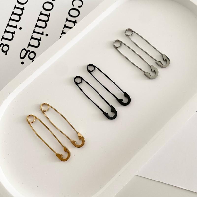 現貨 單品實拍 3色 鈦鋼別針耳環 別針耳環 鈦鋼 迴紋針 造型 耳飾 特殊耳環 耳釘 金色 黑色 銀色-細節圖5