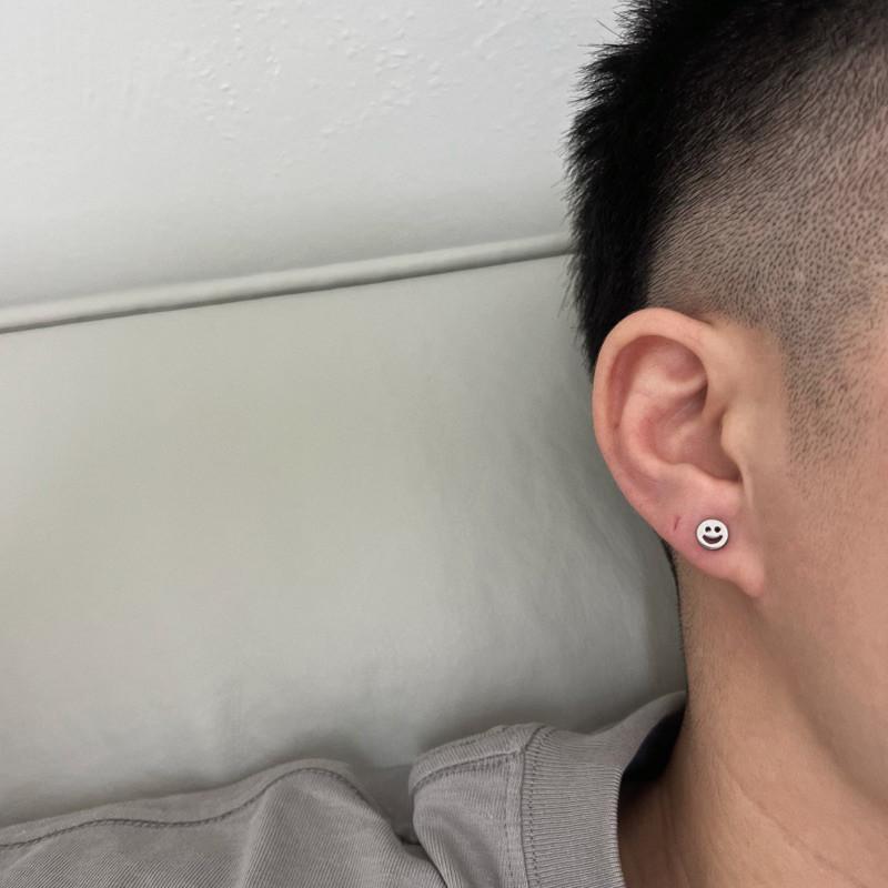 現貨 實拍 韓國空運 笑臉鎖珠耳釘 鈦鋼 微笑 耳環-細節圖6