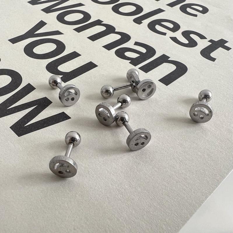 現貨 實拍 韓國空運 笑臉鎖珠耳釘 鈦鋼 微笑 耳環-細節圖7