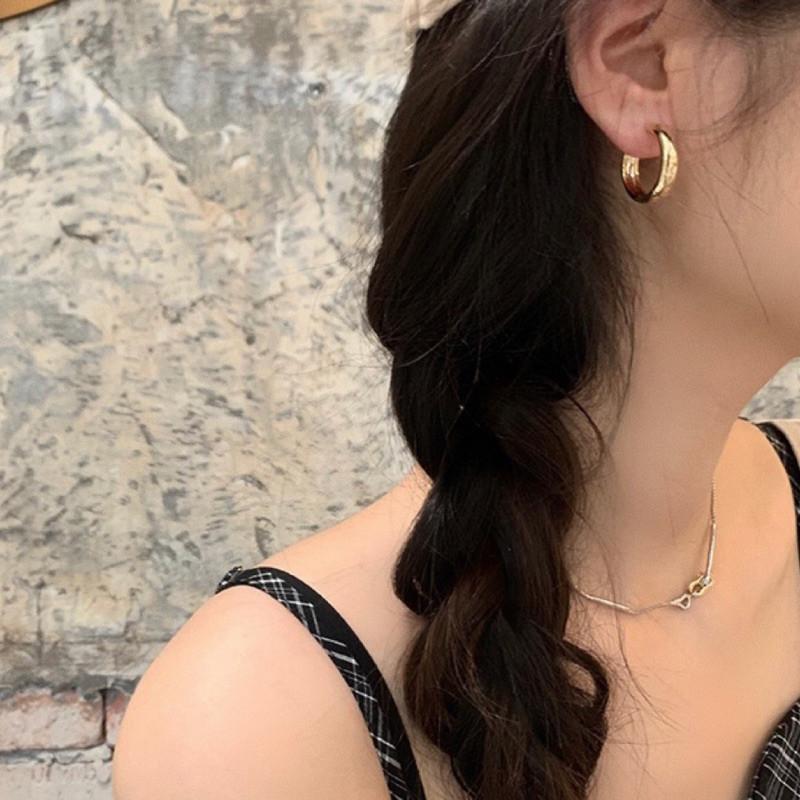 現貨 2色 寬弧面 圜圈 耳環 銀針 S925-細節圖4