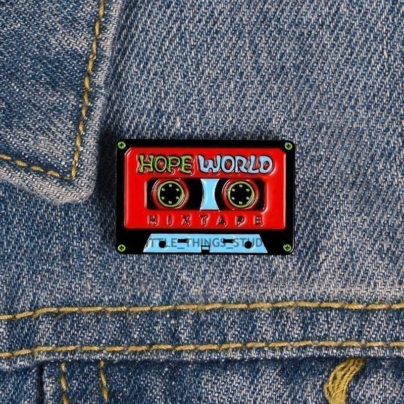 現貨 復古卡帶 徽章 胸針 錄音帶 卡帶 HOPE WORLD-細節圖5