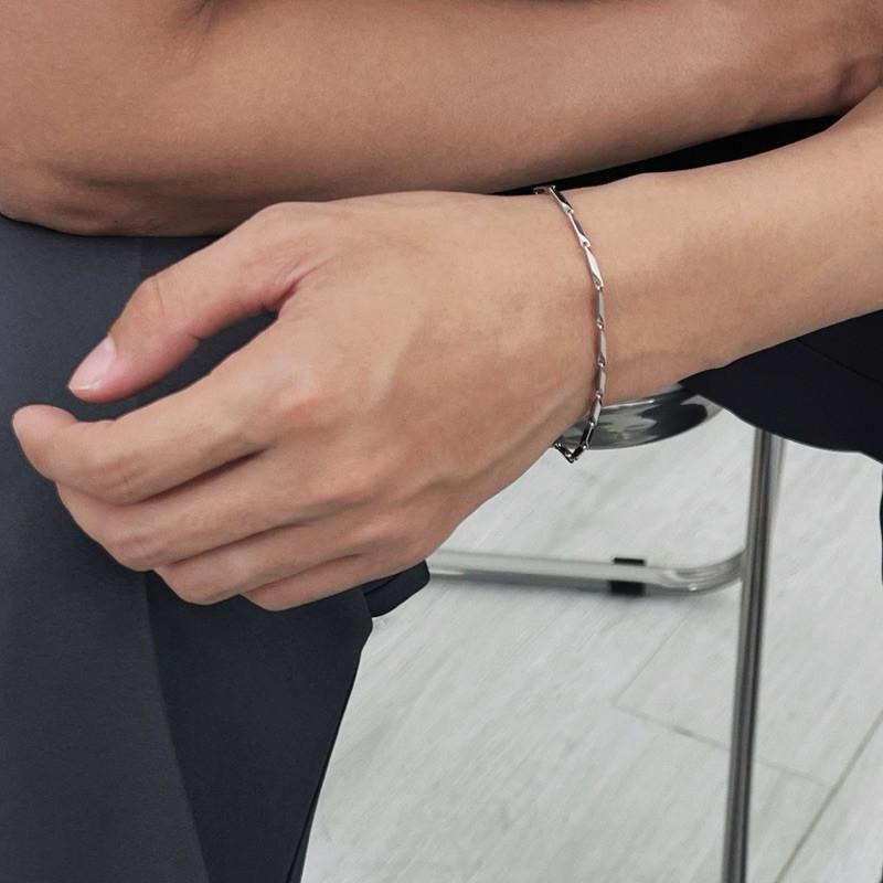 現貨 實拍 極細刀片感 手鍊 鈦鋼 男 手鏈 銀 SW040-細節圖4