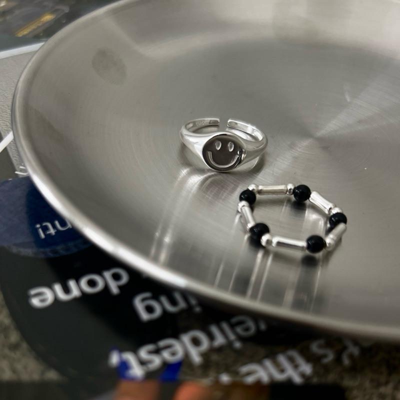 現貨 實拍 鋼印笑臉 戒指 微笑 男戒 通體純銀 s925-細節圖4