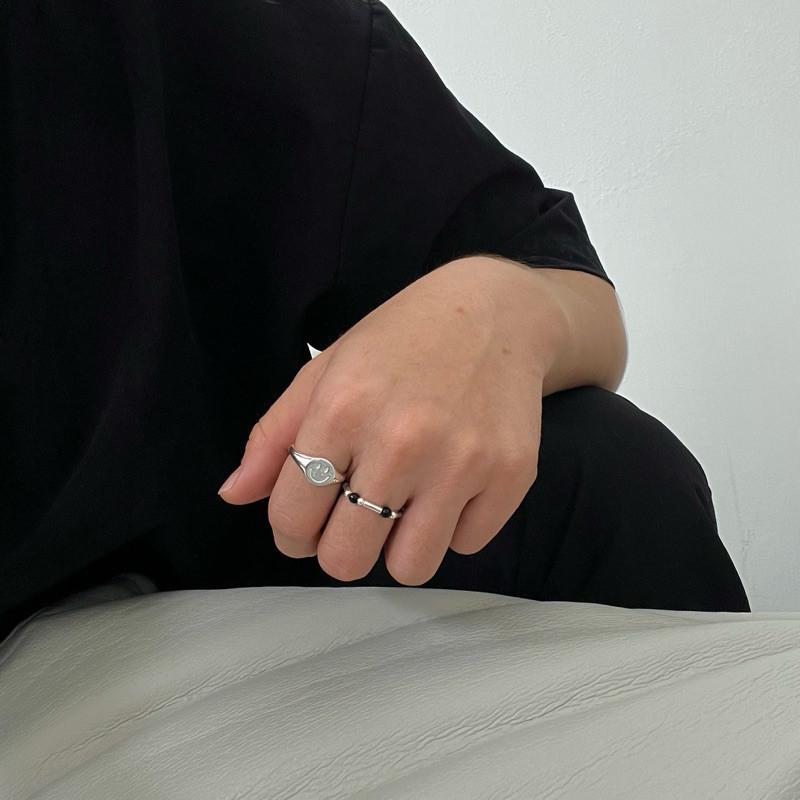 現貨 實拍 鋼印笑臉 戒指 微笑 男戒 通體純銀 s925-細節圖7