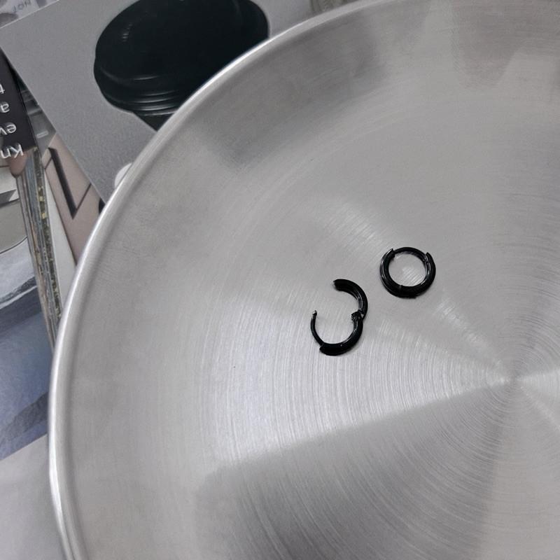 現貨 實拍 超迷你系列 小圓圈耳環 鈦鋼 耳環 耳骨環 超迷你-細節圖4