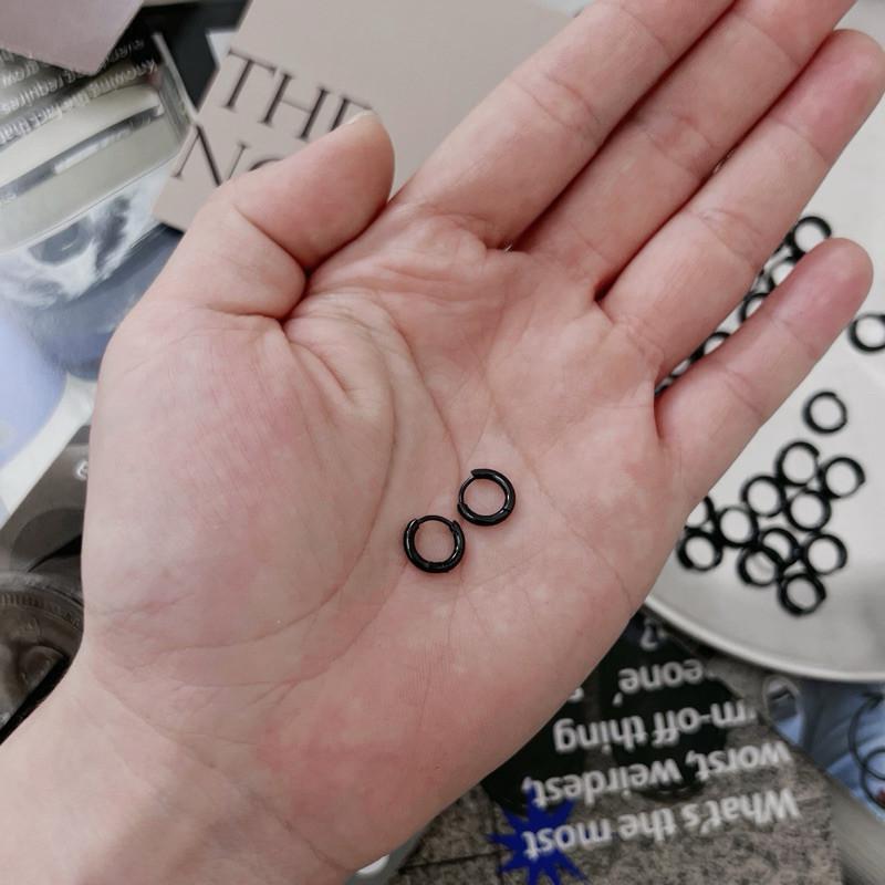 現貨 實拍 超迷你系列 小圓圈耳環 鈦鋼 耳環 耳骨環 超迷你-細節圖5