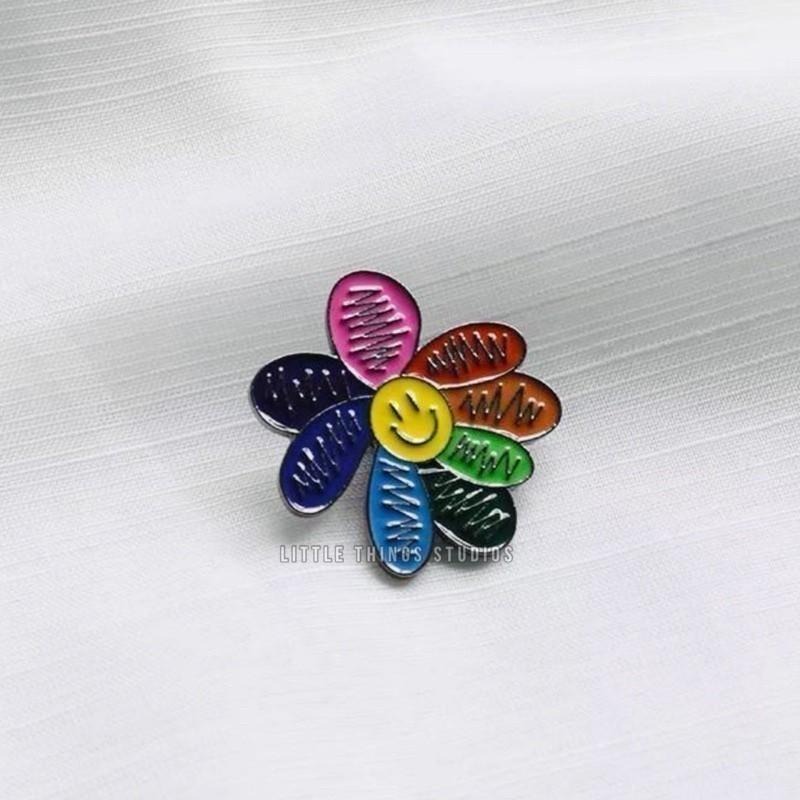現貨 實拍 手繪感 彩色 小花 徽章 雛菊 胸章 胸針 彩虹 SBA030-細節圖3
