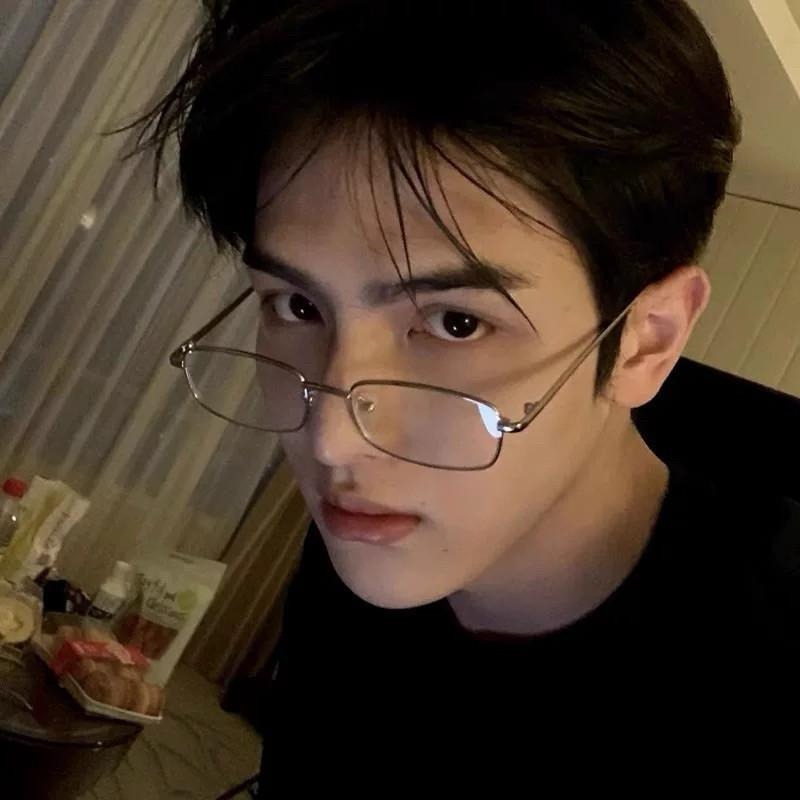 現貨 實拍3色  歐美復古長方框鏡框 造型鏡框 造型眼鏡無度數 潮流 嘻哈 個性 男 女 ins 金絲眼鏡 SG016-細節圖3