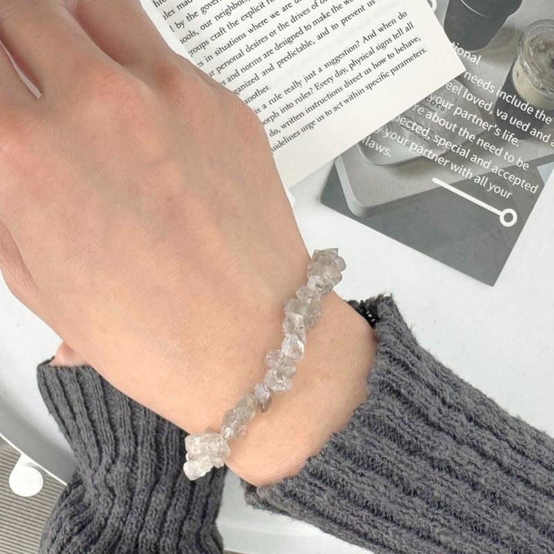 現貨實拍 閃靈鑽手鍊 閃靈手串 共生 原礦 礦石 水晶 油膽 尖頭閃靈鑽 高頻水晶 能量 晶柱 SW038-細節圖2