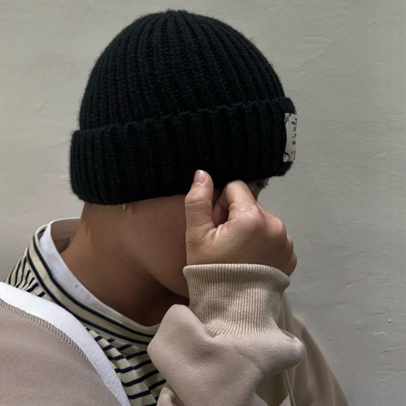 現貨 實拍 隨性布標 毛帽 保暖 針織帽 黑色 護耳帽 防寒-細節圖7