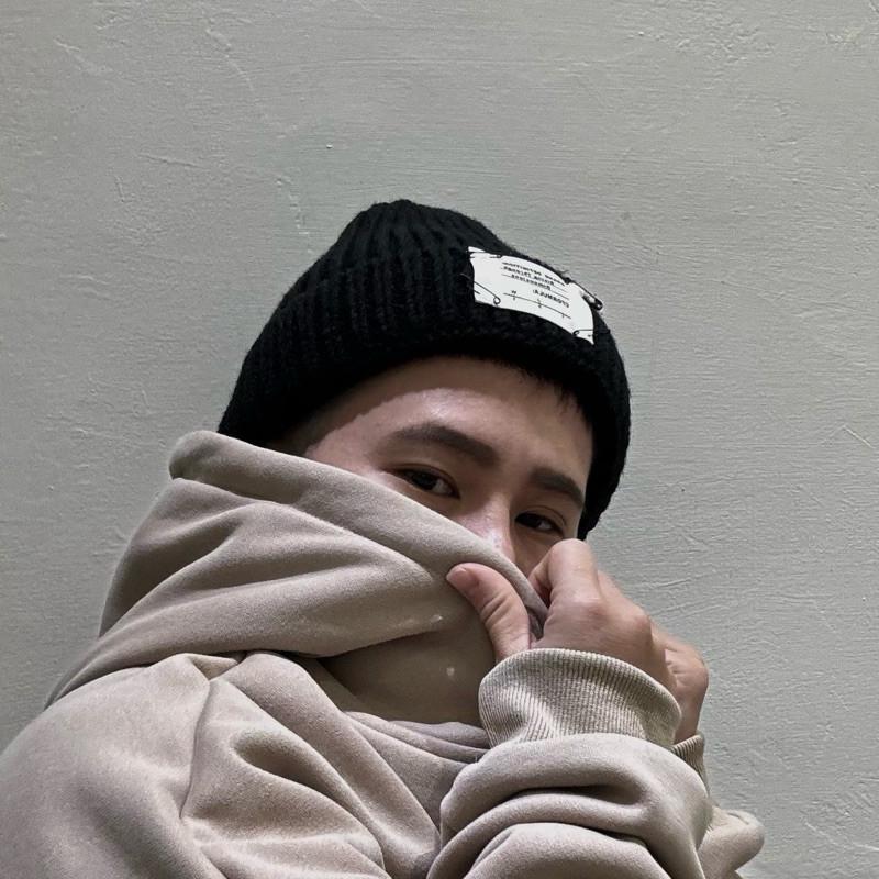 現貨 實拍 隨性布標 毛帽 保暖 針織帽 黑色 護耳帽 防寒-細節圖8