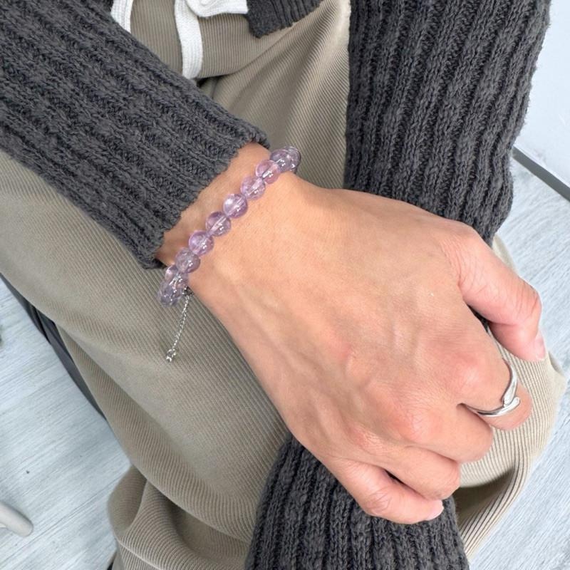 現貨實拍 紫晶手鏈 紫幽靈 紫水晶 水晶手鍊 水晶手串 淡紫 原礦手鏈 礦石手鏈 可調長 SW050-細節圖4
