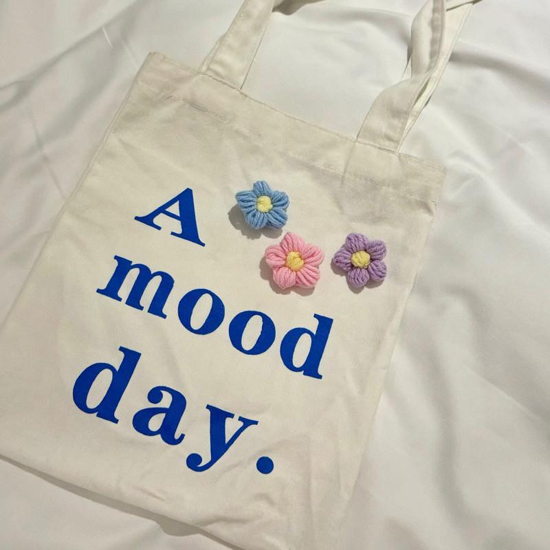 現貨 實拍 11色 毛線 小花 徽章 多巴胺 針織 別針 胸章 背包飾品-細節圖6