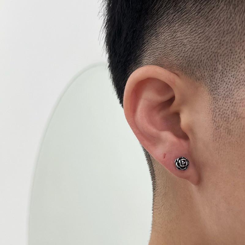 現貨 實拍 韓國空運 立體玫瑰 玫瑰 耳環 鈦鋼 仿舊 立體 鎖珠 耳釘 男 女 復古玫瑰-細節圖8