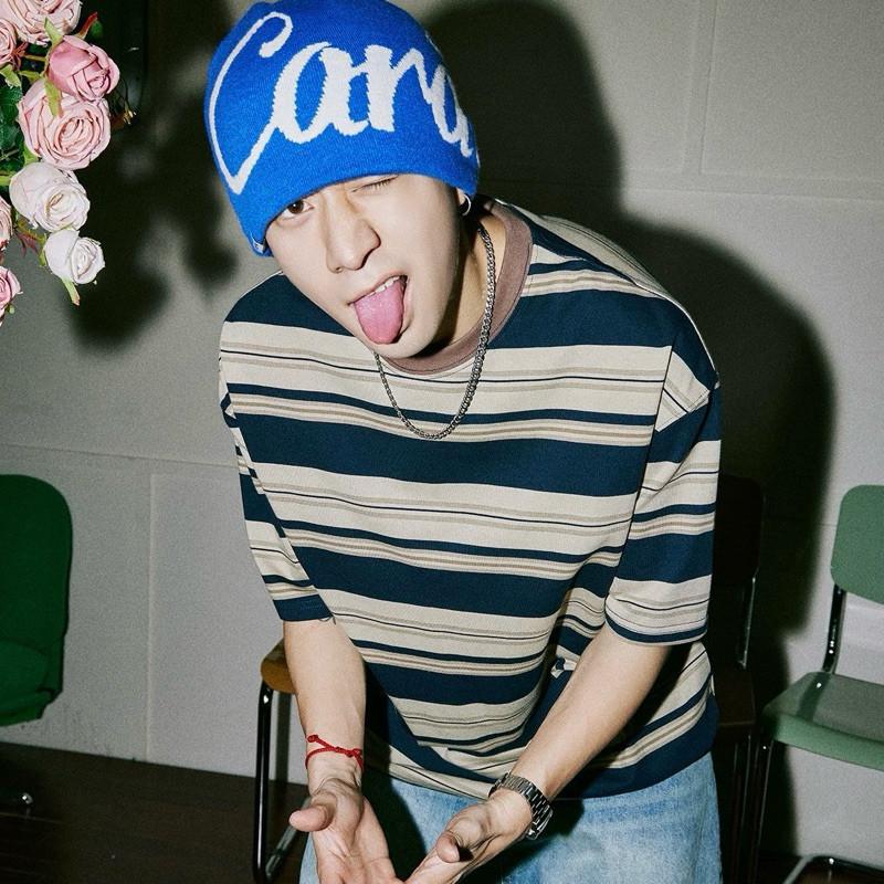 現貨 2色 單品實拍 回到過去 條紋短袖 大地色 寬鬆 短tee 復古 男生 情侶 上衣 落肩 咖啡色 情侶上衣-細節圖5