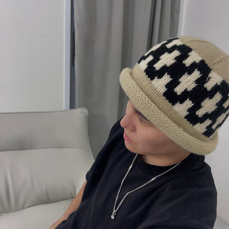 最後現貨出清價 實拍 2色 圖騰捲邊毛帽 毛線帽 圖騰 護耳帽 針織帽 保暖-細節圖7