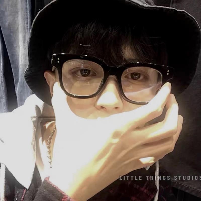 現貨 單品實拍 方黑框 平光 眼鏡 鏡框 膠框 tr90 高彈力 抗斷 防壓 方框 粗框 黑框-細節圖4