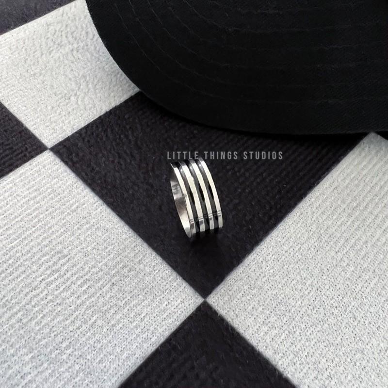 現貨 實拍 三槓黑線 鈦鋼 戒指 男生 簡約 線條 黑 銀-細節圖4