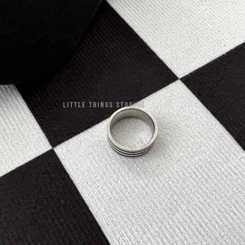 現貨 實拍 三槓黑線 鈦鋼 戒指 男生 簡約 線條 黑 銀-細節圖5