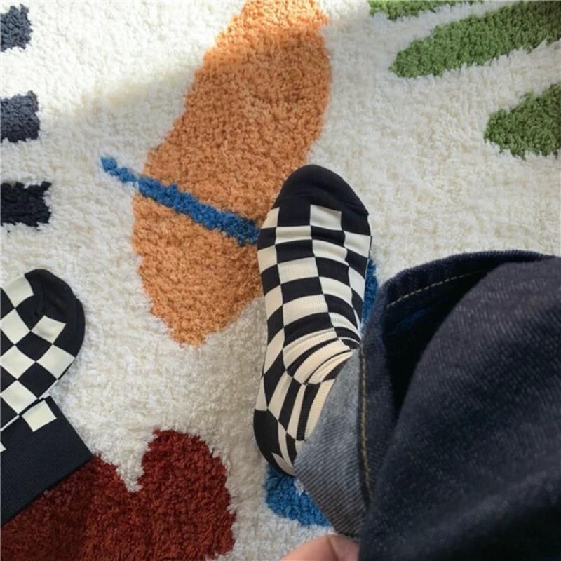 現貨 3色 棋盤格短襪 休閒 格子 長襪 棋盤格 短襪 女襪-細節圖2