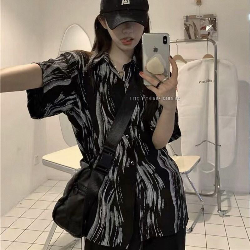 現貨 流線波紋襯衫 短袖 暈染 男 個性 黑色 襯衫  ST021-細節圖8