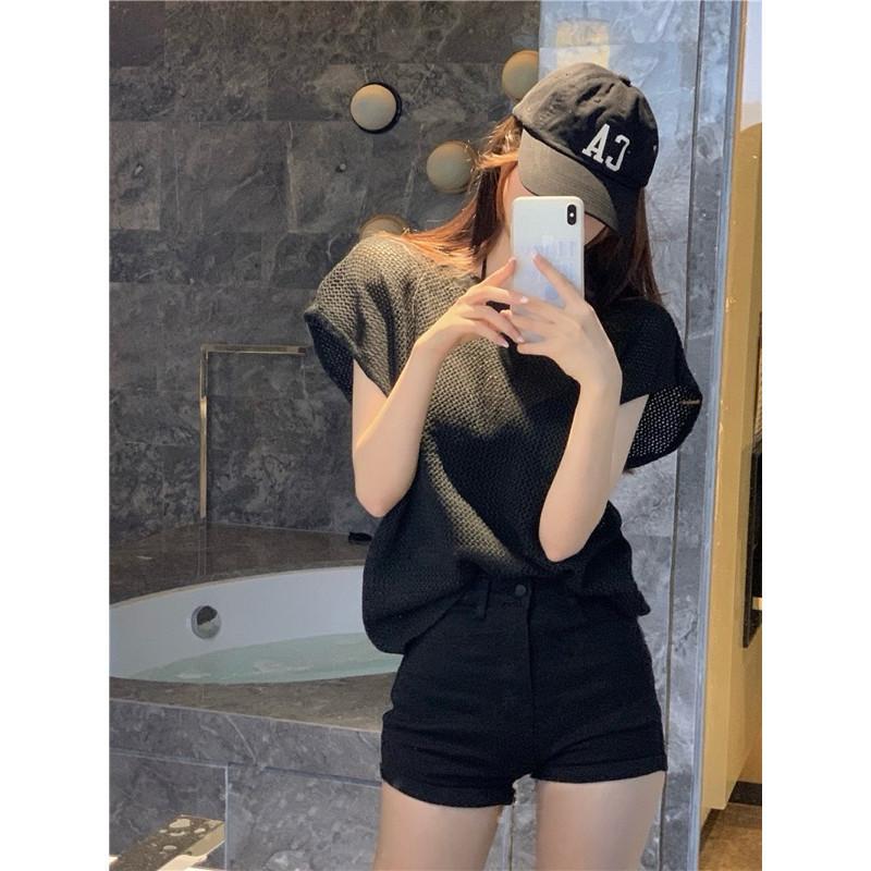 現貨3色 洞洞鏤空 短袖 背心 上衣 冰絲 涼感 洞洞衣 涼感-細節圖5