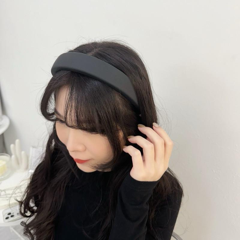 現貨實拍 2色 霧面皮革 髮窟 厚海綿 高顱頂 素面髮窟 皮革 髮飾-細節圖3