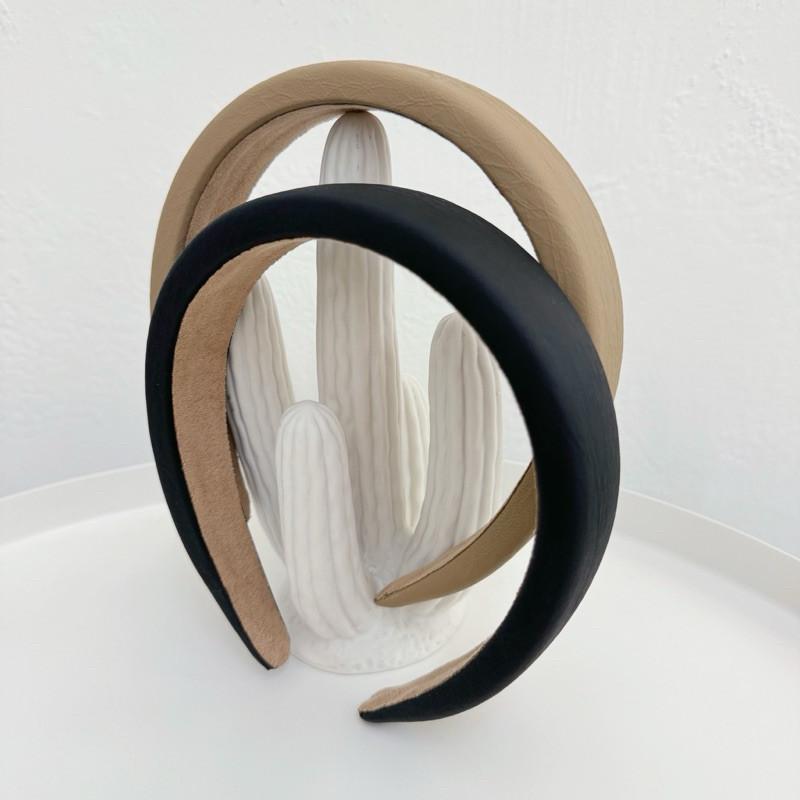 現貨實拍 2色 霧面皮革 髮窟 厚海綿 高顱頂 素面髮窟 皮革 髮飾-細節圖4