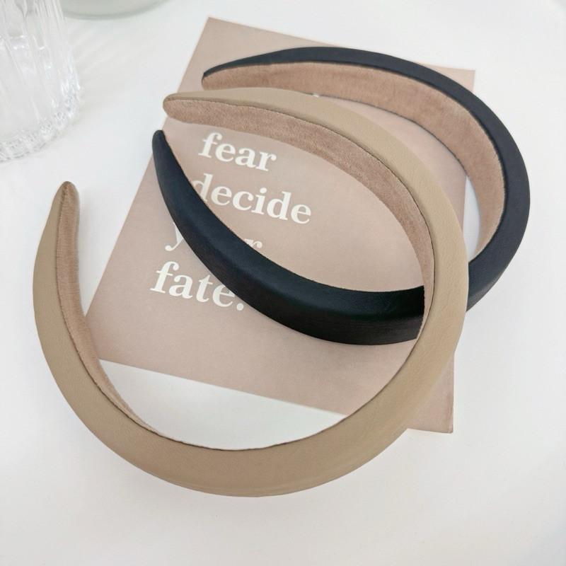 現貨實拍 2色 霧面皮革 髮窟 厚海綿 高顱頂 素面髮窟 皮革 髮飾-細節圖7