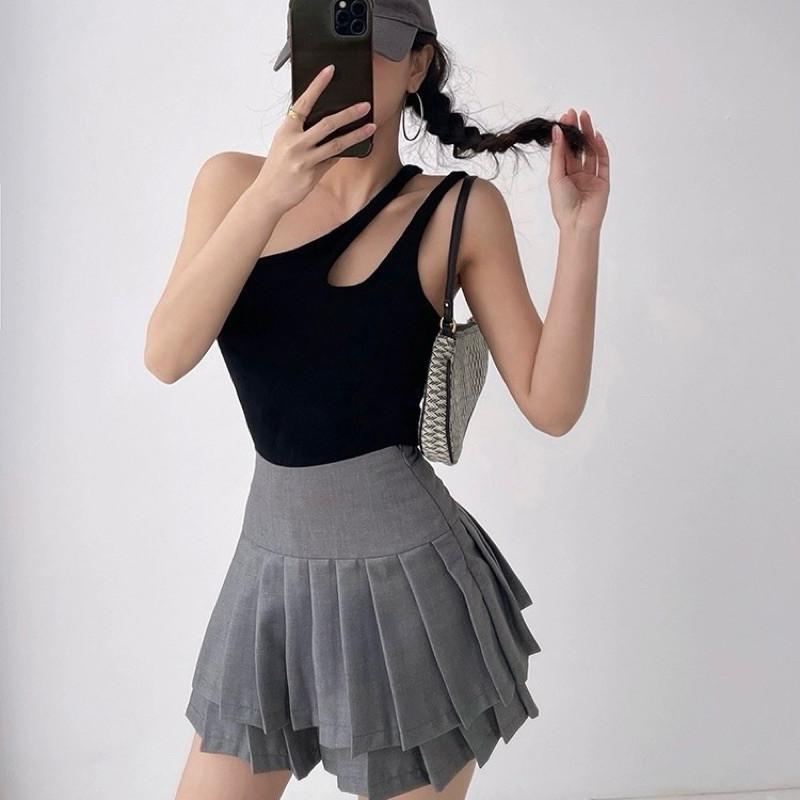 現貨 2色 大斜肩 露洞 性感 造型 背心-細節圖3