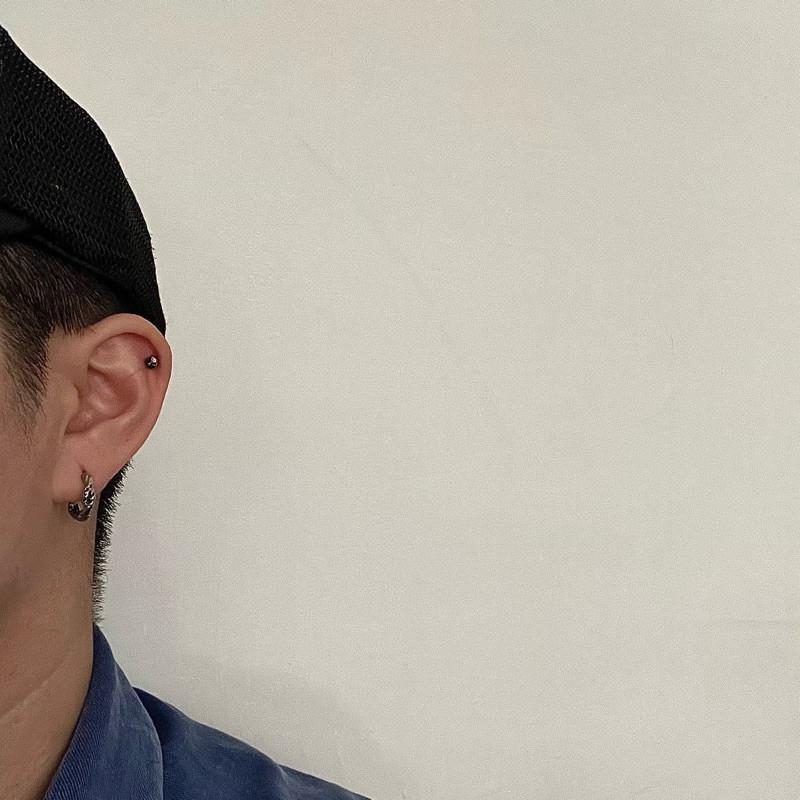 現貨 實拍 不規則 肌理紋 耳環 鈦鋼 耳扣 隕石 特殊 紋理 耳圈-細節圖3