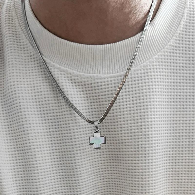 現貨 2色 美式四葉草 鈦鋼 項鍊 黑貝母 蛇鏈 彩貝 男 十字架 貝母 吊墜 簡約-細節圖3