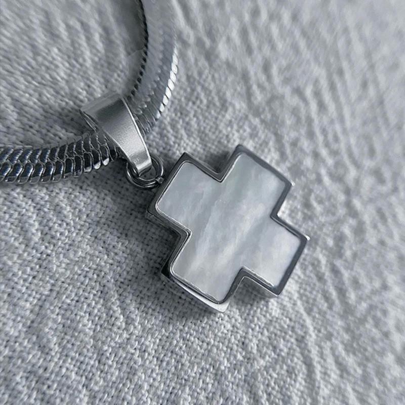 現貨 2色 美式四葉草 鈦鋼 項鍊 黑貝母 蛇鏈 彩貝 男 十字架 貝母 吊墜 簡約-細節圖6