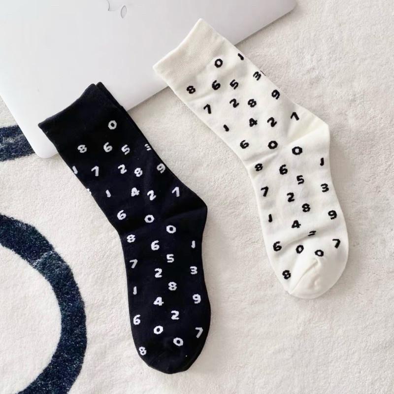 現貨 2色 滿版數字 中筒襪 長襪 短襪 黑白 運動 潮流 ins 男 女-細節圖7