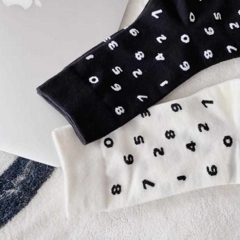 現貨 2色 滿版數字 中筒襪 長襪 短襪 黑白 運動 潮流 ins 男 女-細節圖8