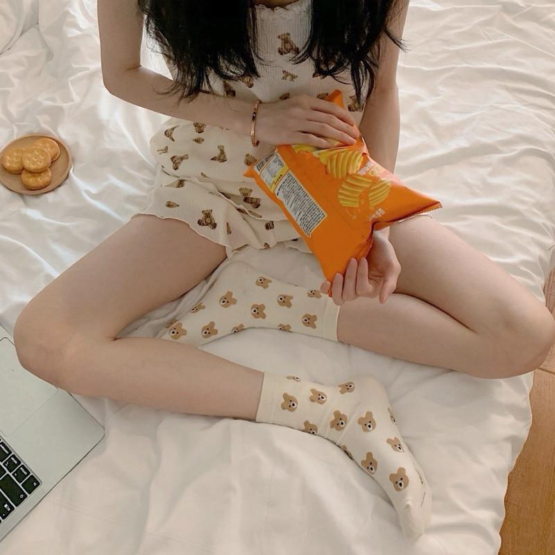 現貨 小熊短襪 滿版 熊熊 大頭熊 中筒襪 花色 女襪 可愛 絨毛小熊-細節圖2