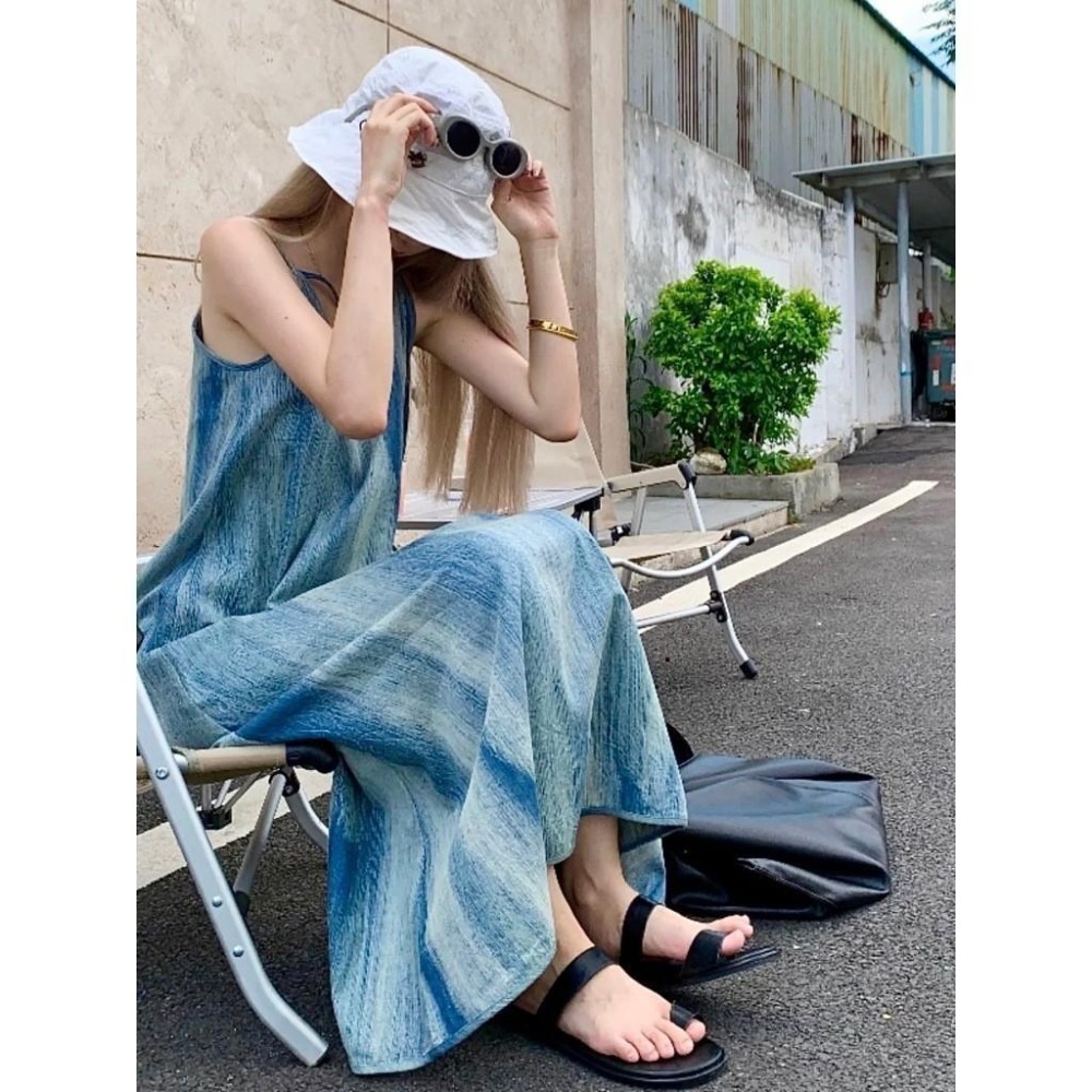 現貨 海洋藍 飄逸修身長洋裝 渲染 洋裝 涼感 背心裙 海島 可調肩帶 背心裙 ST055-細節圖3