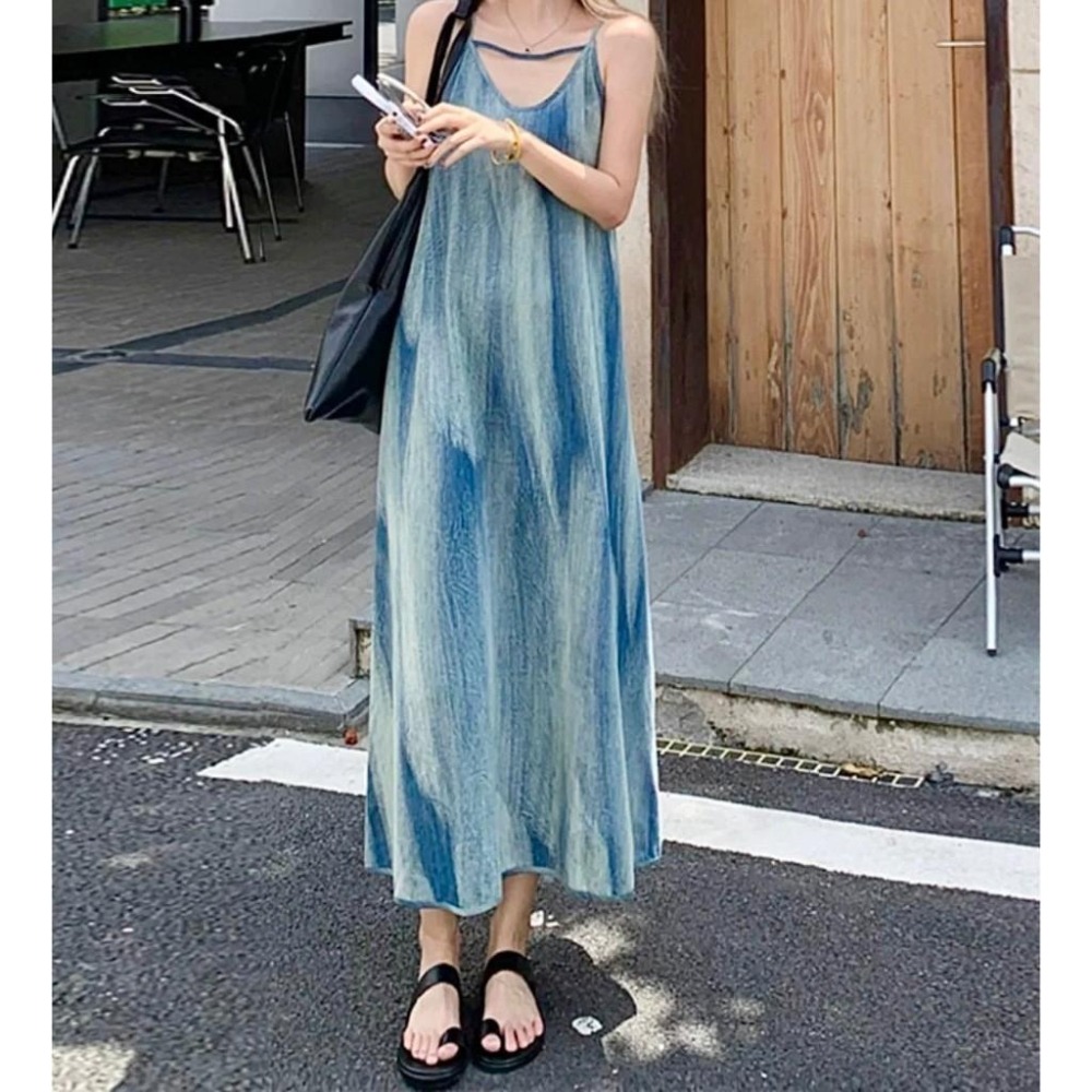 現貨 海洋藍 飄逸修身長洋裝 渲染 洋裝 涼感 背心裙 海島 可調肩帶 背心裙 ST055-細節圖5