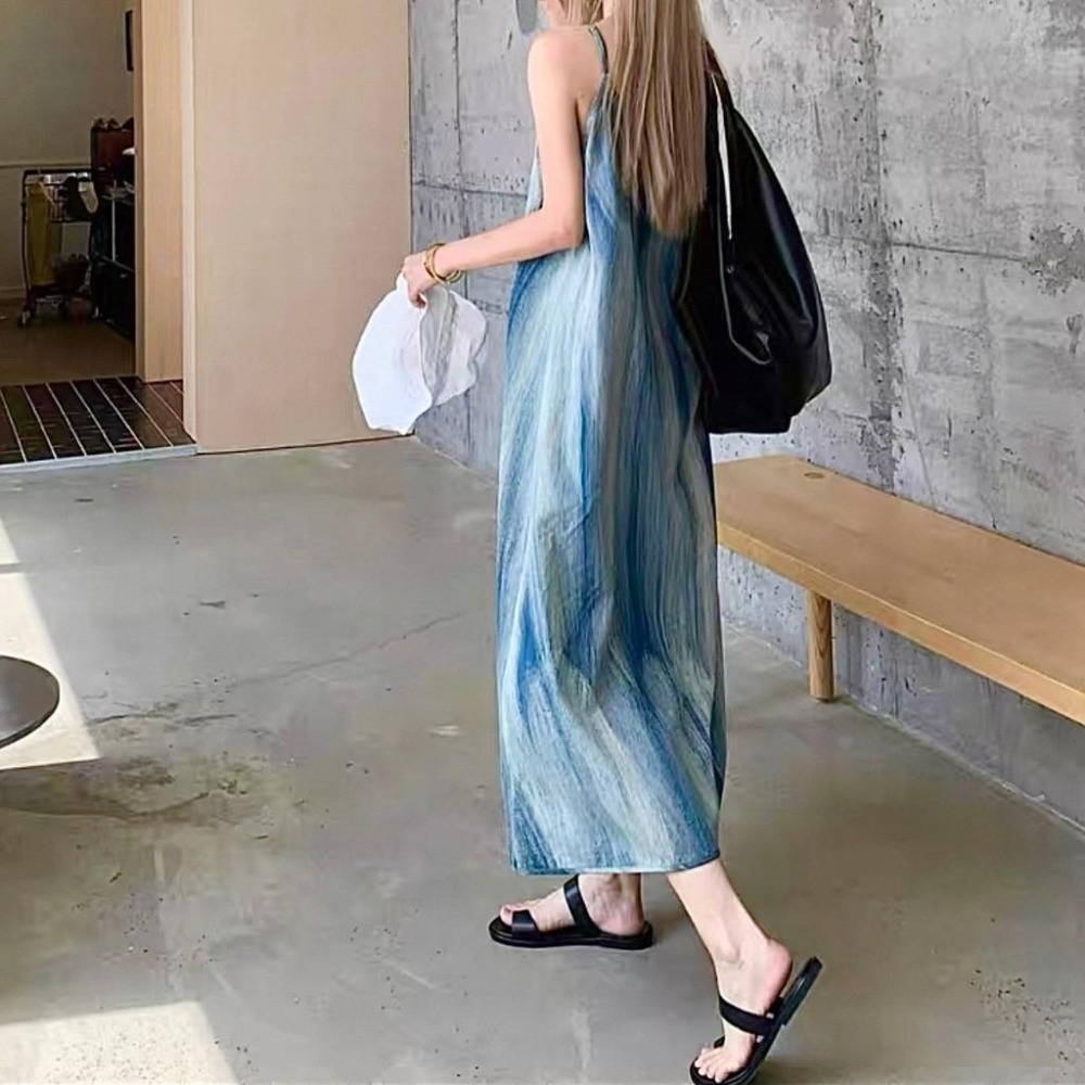 現貨 海洋藍 飄逸修身長洋裝 渲染 洋裝 涼感 背心裙 海島 可調肩帶 背心裙 ST055-細節圖7