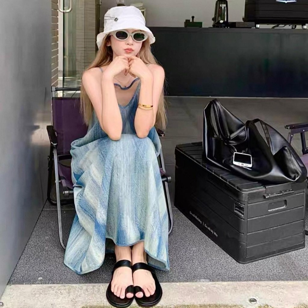 現貨 海洋藍 飄逸修身長洋裝 渲染 洋裝 涼感 背心裙 海島 可調肩帶 背心裙 ST055-細節圖8