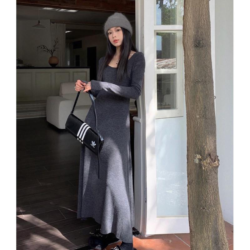 現貨 2色 蜜桃氛圍 蜜桃絨 洋裝 傘襬 長洋 連衣裙 咖啡色 秋冬 自帶氛圍感 蜜桃絨-細節圖3