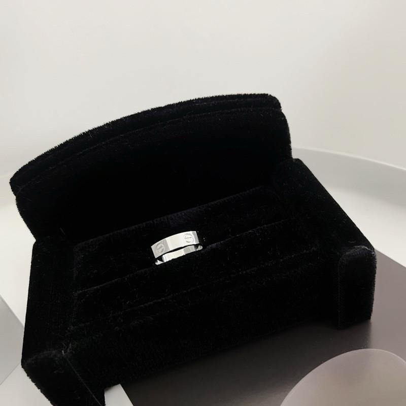 現貨 實拍 一字釘 簡約 寬戒 鈦鋼 戒指 高級 質感 品牌對戒-細節圖7