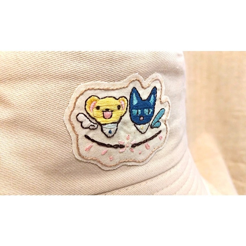 庫洛魔法使 || 斯比小可手工刺繡悠悠哉哉漁夫帽 ||【塔上的抹茶可可】-細節圖5