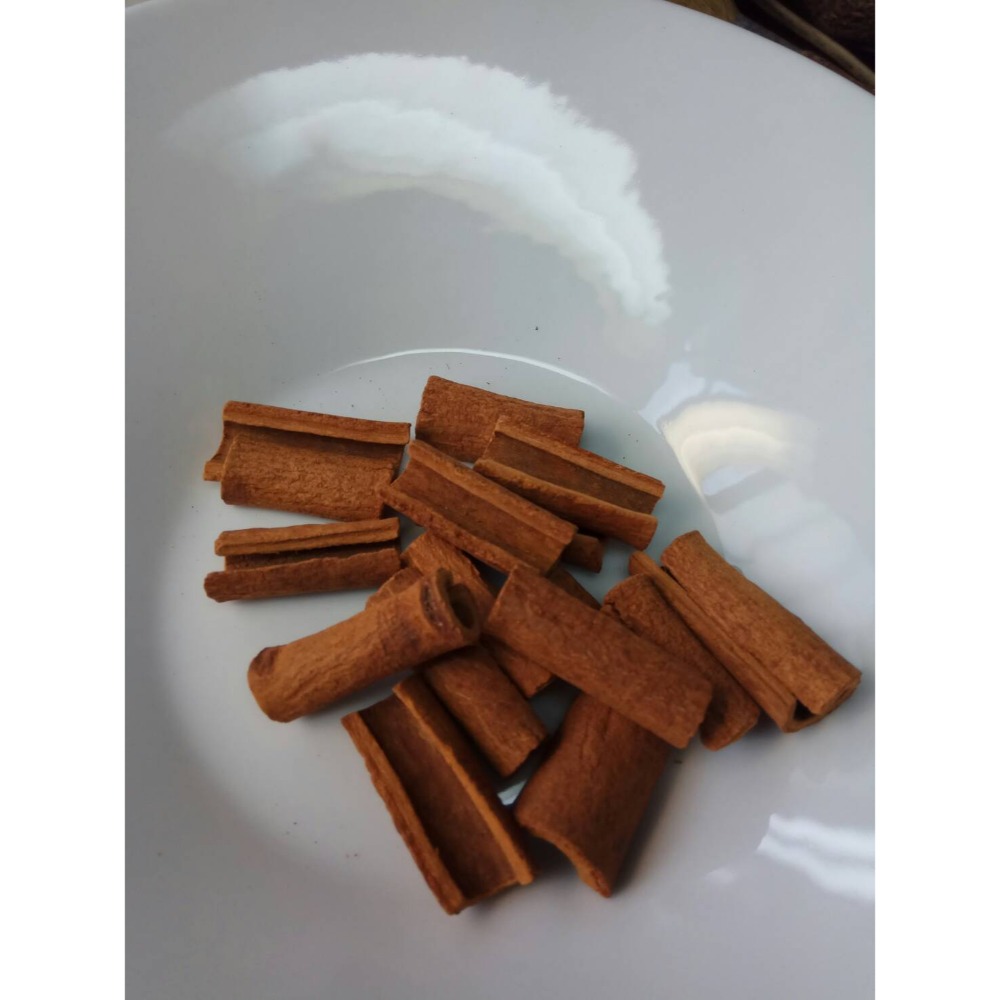 ~香料櫥櫃~肉桂   香氣醇厚(含豐富肉桂精油) 200g   純肉桂粉 200g 香料未滿200元不出貨-規格圖1